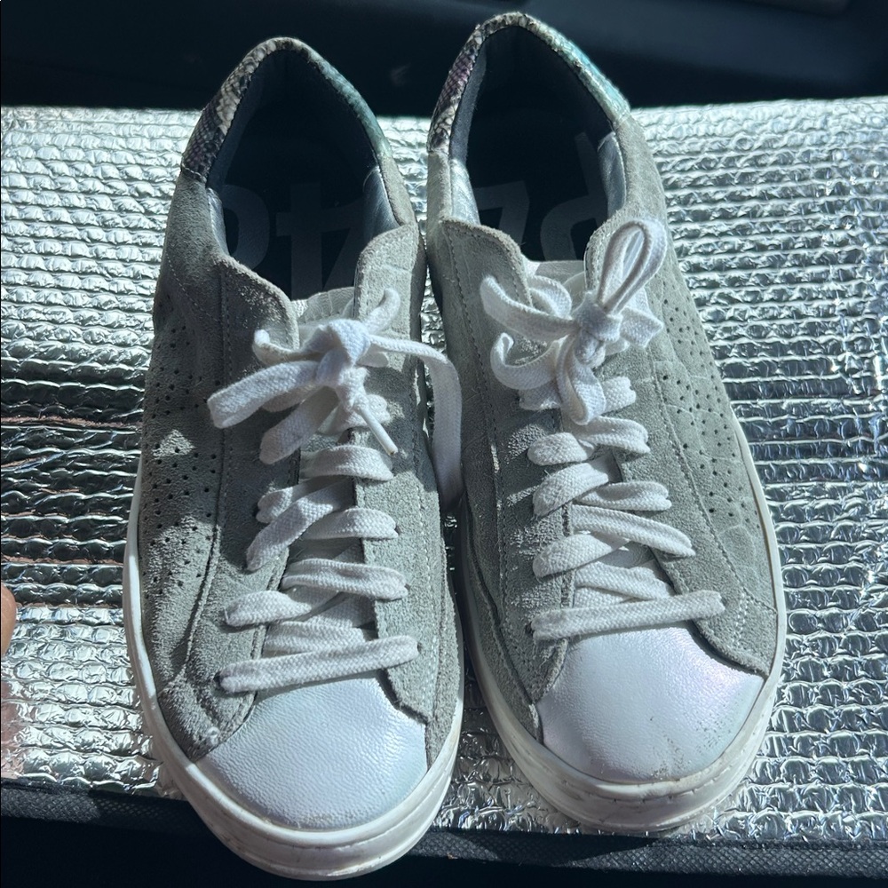 P448 John low top sneakers